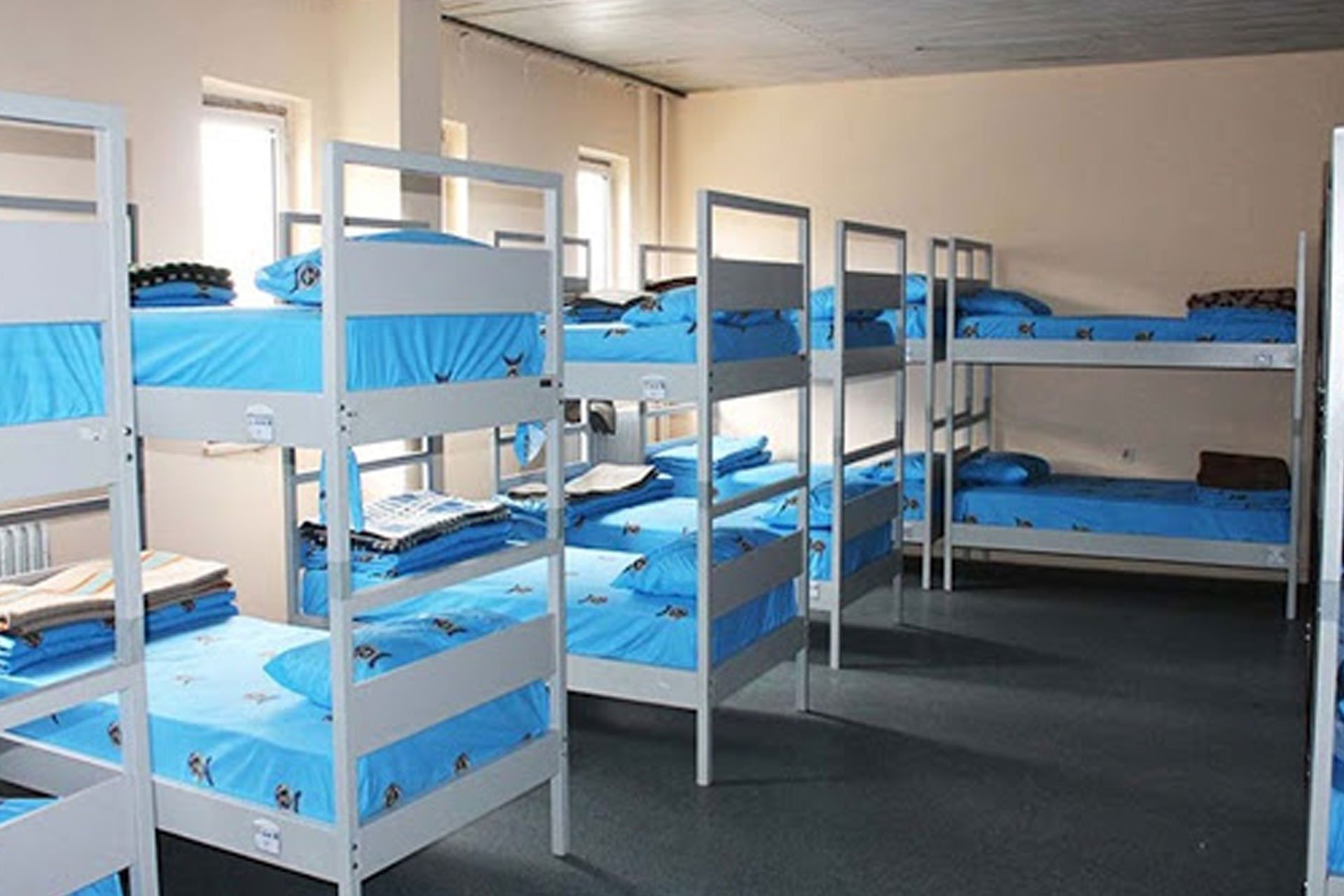 İşçi Yatakları: Şantiyelerde Konfor ve Güvenlik